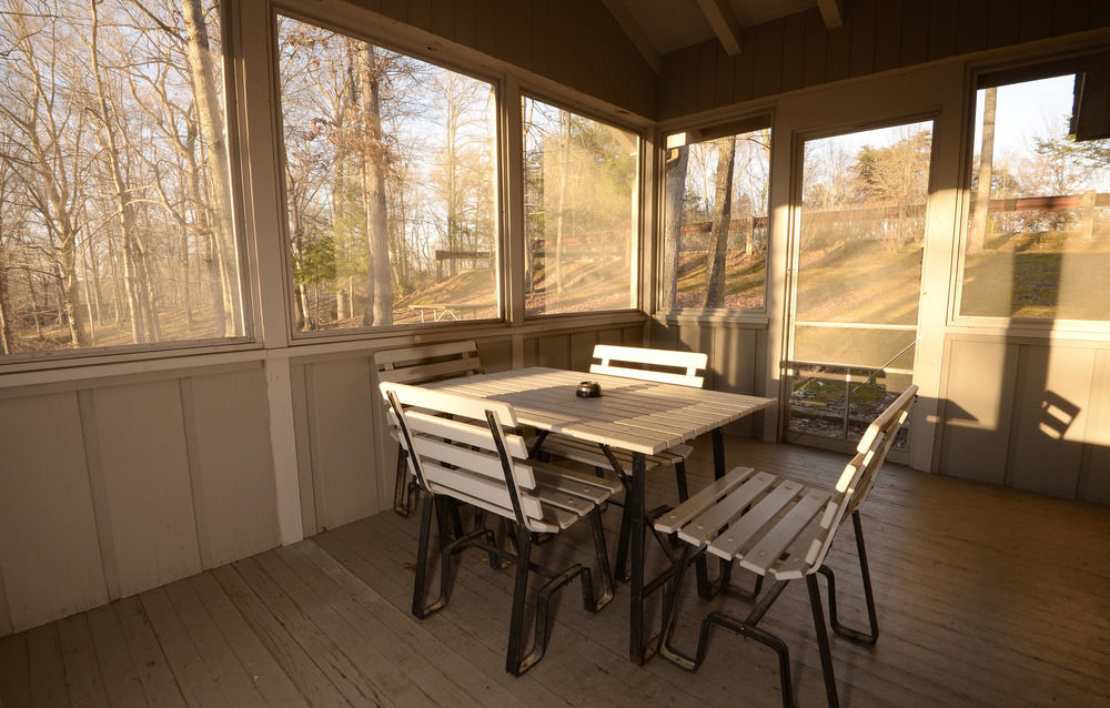 Lake Cumberland State Resort Park Jamestown Екстер'єр фото