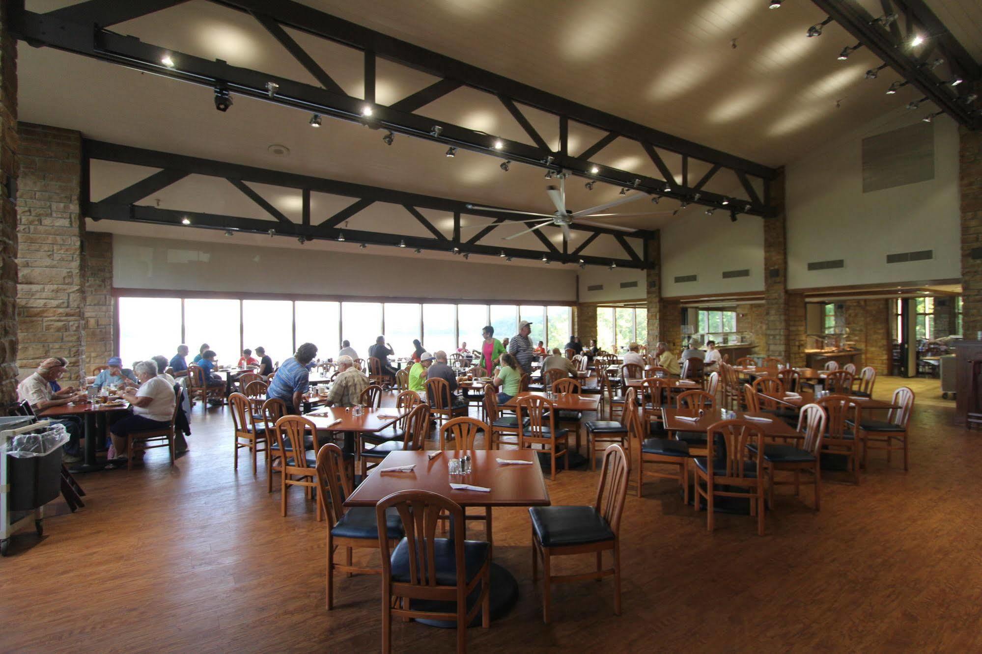Lake Cumberland State Resort Park Jamestown Екстер'єр фото