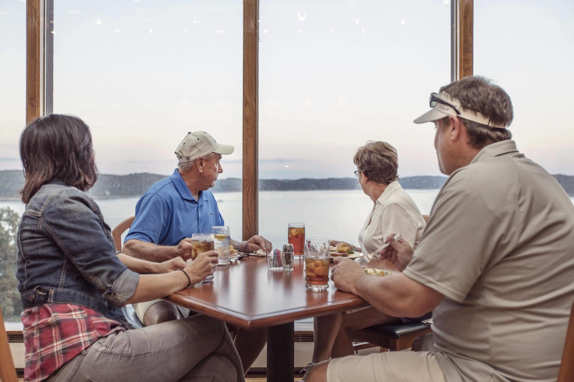 Lake Cumberland State Resort Park Jamestown Екстер'єр фото