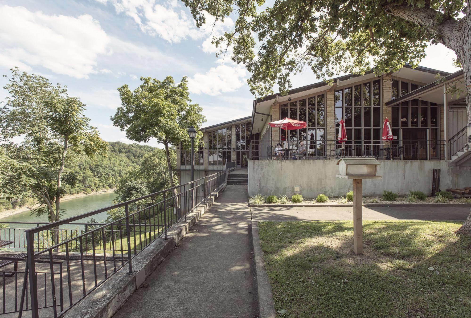 Lake Cumberland State Resort Park Jamestown Екстер'єр фото